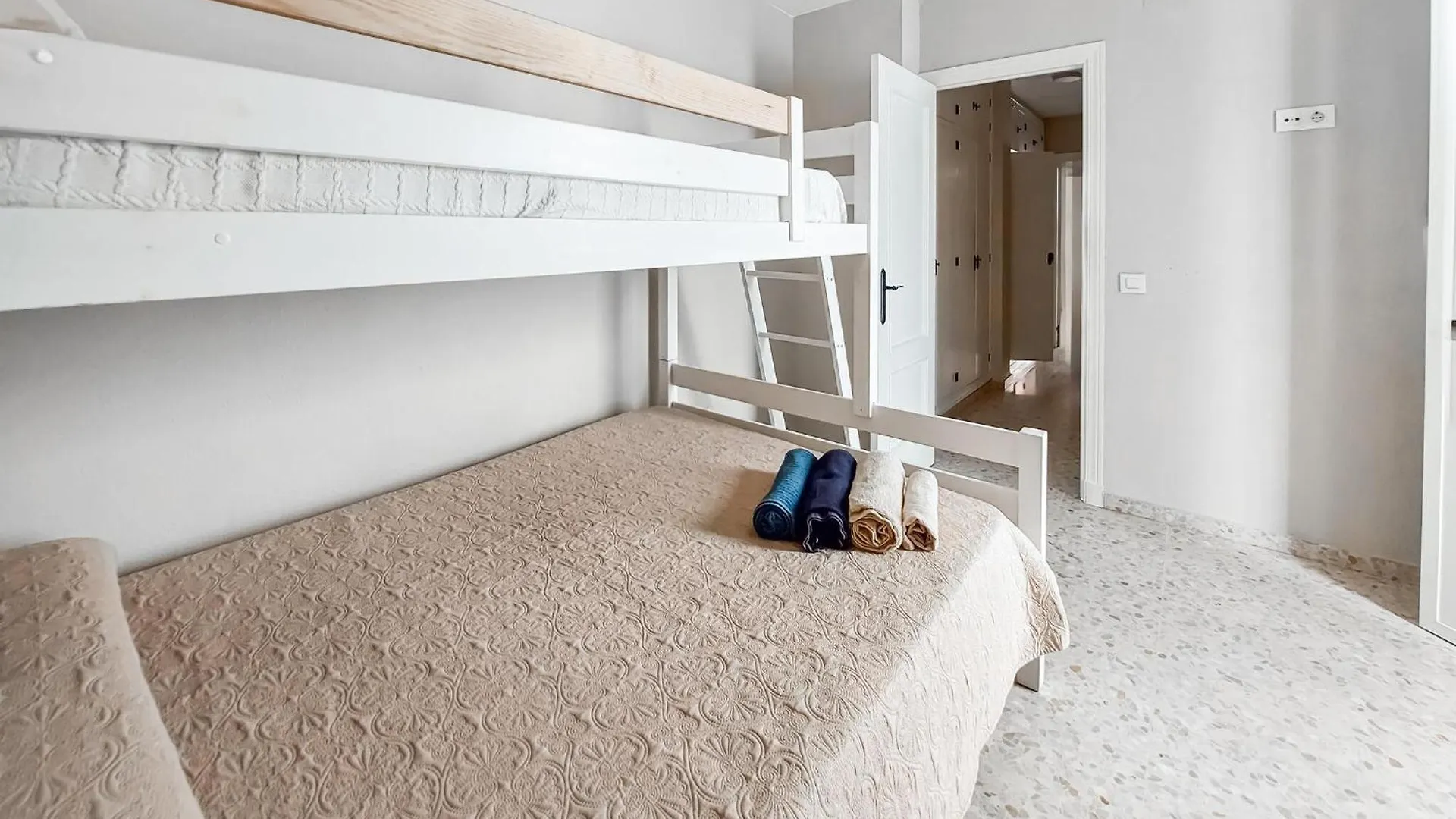 Holiday home 2 Bedroom Awesome Home In Chipiona Spain